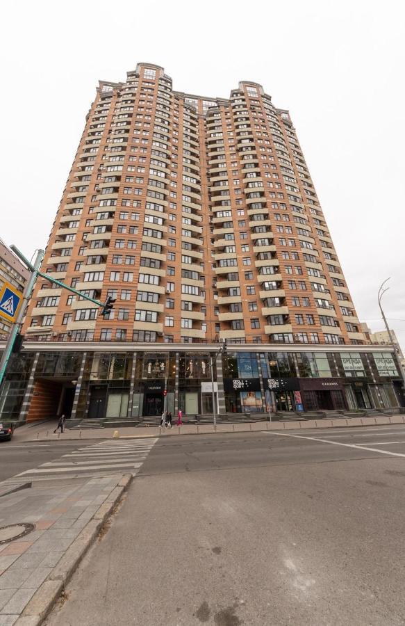 Апартаменти Люкс Класу В Новому Будинку В Центрі Kyiv Exterior foto